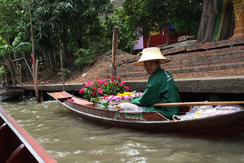 floating market bangkok