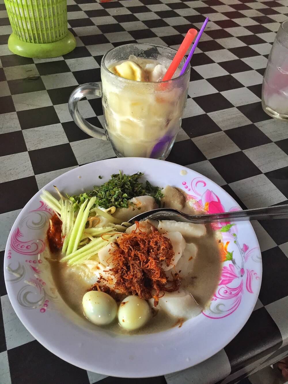 laksam-sedap-ais-cream-kelapa