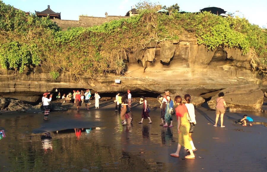tanah-lot-temple-bali-kamera-iphone-5s