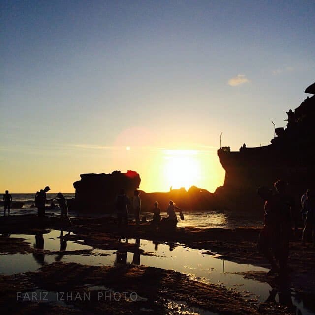 tanah-lot-sunset-bali-mac-2014